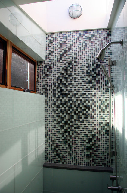 contemporary bathroom by David Neiman Architects