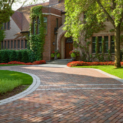 Great Home Ideas on Circle Driveway Design  Pictures  Remodel  Decor And Ideas