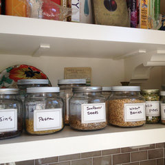 eclectic kitchen organized dry goods