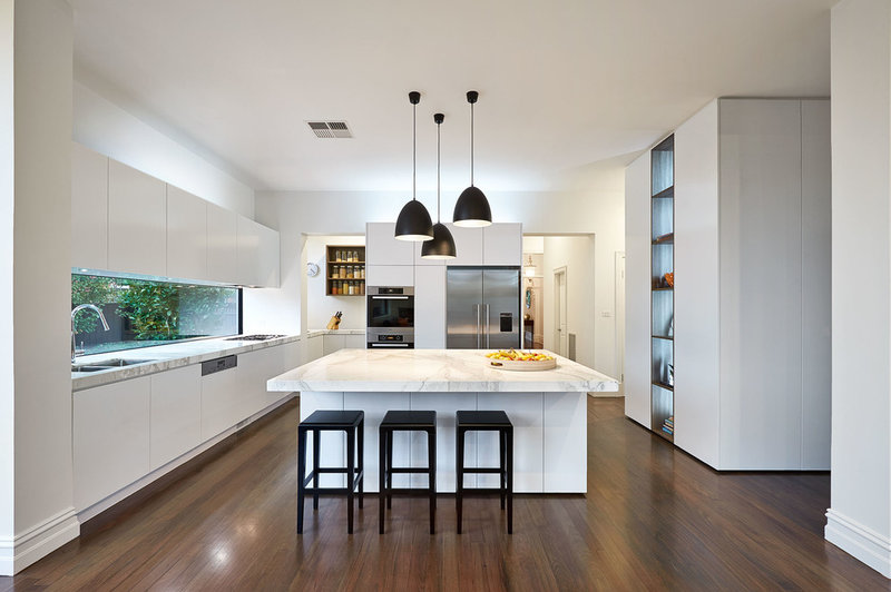 Contemporary Kitchen by LSA Architects