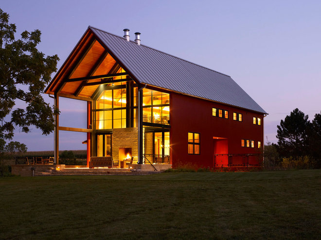 farmhouse exterior by Northworks Architects and Planners