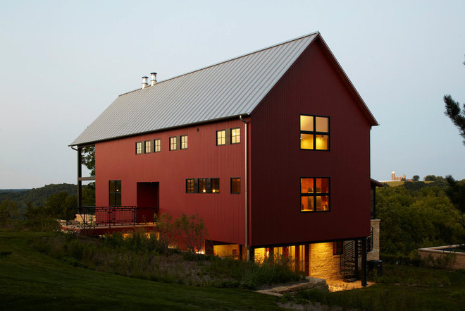 farmhouse exterior by Northworks Architects and Planners