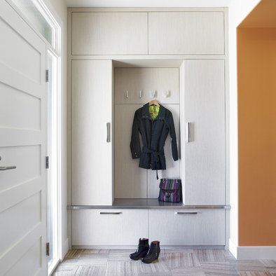 Entryway Closet Design Ideas on Vancouver Home Closets Design  Pictures  Remodel  Decor And Ideas