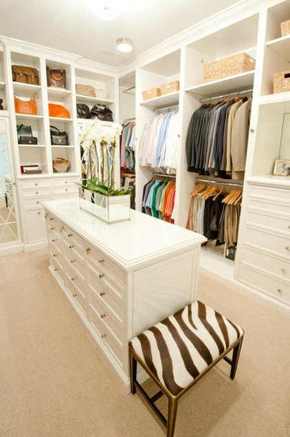 traditional closet by Munger Interiors