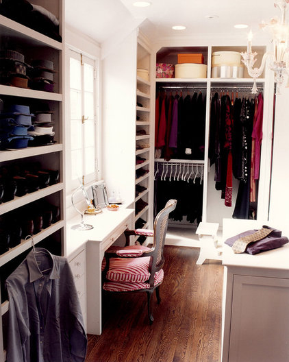 The 15 Most Popular Closet Luxuries on Houzz