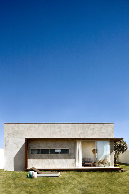 modern exterior by 1:1 arquitetura:design