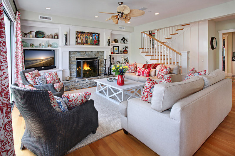 traditional living room by Darci Goodman Design