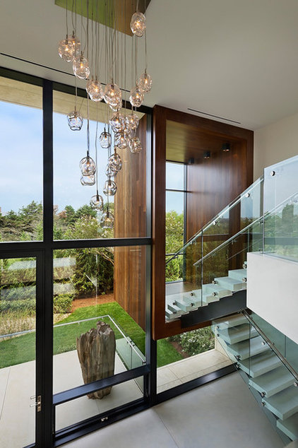 contemporary staircase by Jack deLashmet and Associates