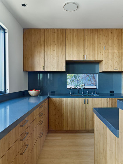 modern kitchen by Moroso Construction