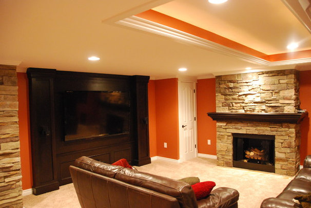 Traditional Basement by Plan-2-Finish, Inc.