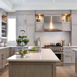 Farmhouse Kitchen Cabinetry: Find Kitchen Cabinets Online