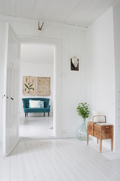 Scandinavian Living Room by Jeanette Lunde