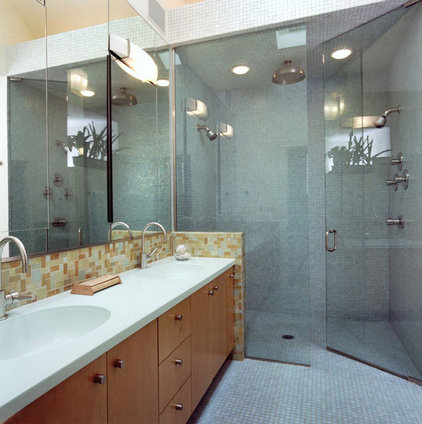 Home Remodeling Chicago on How To Build A Curbless Tile Shower