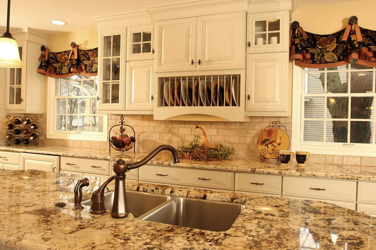 Traditional Kitchen by Normandy Remodeling