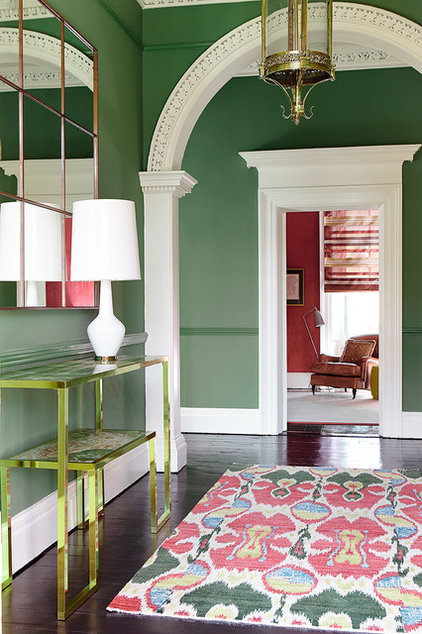 Transitional Entry by Eoin Lyons Interiors