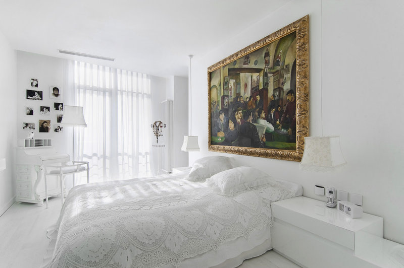 modern bedroom by Neslihan Pekcan/Pebbledesign