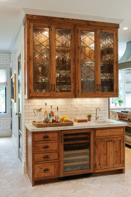 rustic kitchen by Crown Point Cabinetry