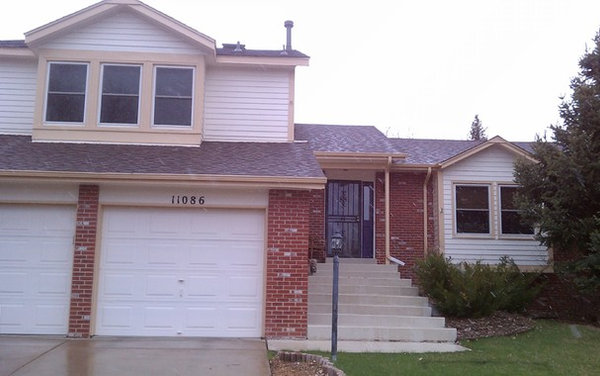 Need ideas on updating front of 1984 tri-level