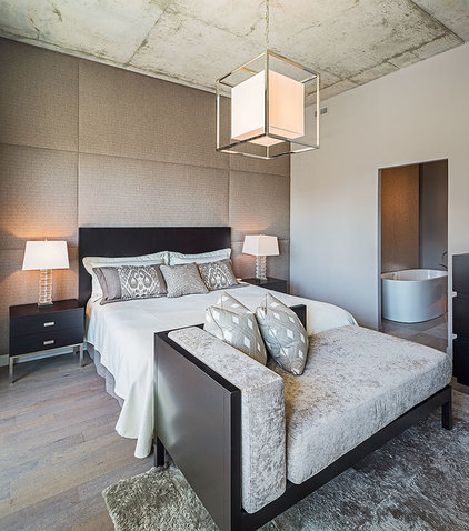 contemporary bedroom by Peter A. Sellar - Architectural Photographer