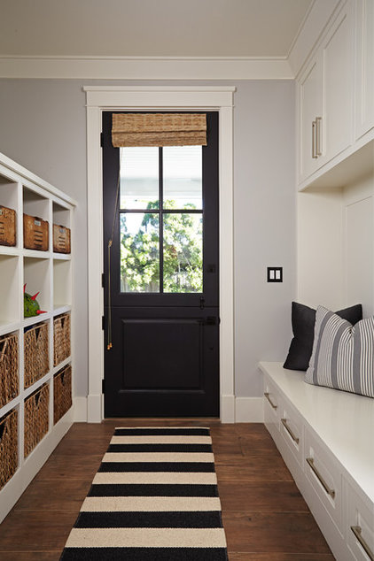 Transitional Entry by Brooke Wagner Design