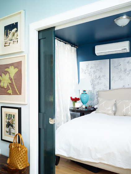 eclectic bedroom by Right Meets Left Interior Design Studio