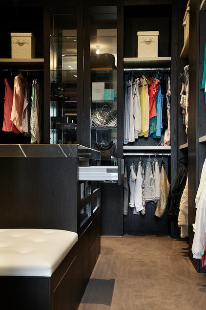 Contemporary Closet by Bagnato Architects