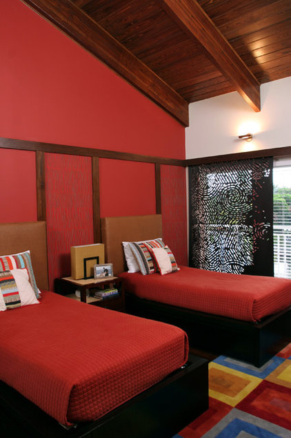 contemporary bedroom by B Pila Design Studio
