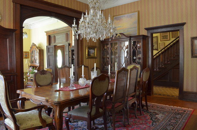 traditional dining room by Sarah Greenman