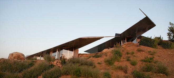 modern exterior by David Hertz & Studio of Environmental Architecture