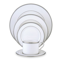 Baum roulette dinnerware