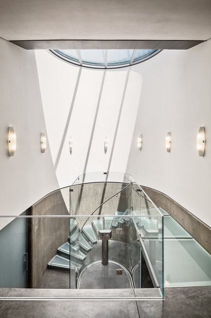 modern staircase by Neumann Mendro Andrulaitis Architects LLP