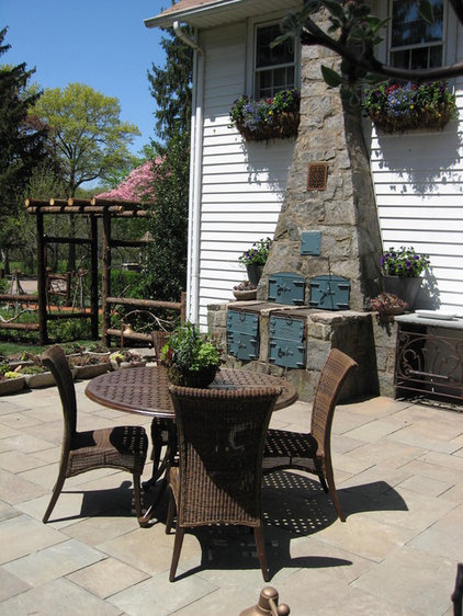 rustic patio by Susan Cohan, APLD