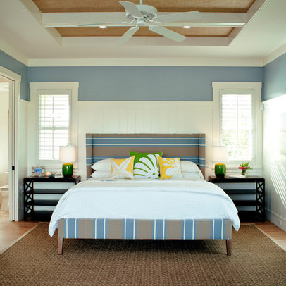Bedroom Remodel on Tropical Home Wainscoting Design Ideas  Pictures  Remodel  And Decor