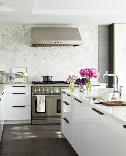 modern kitchen by Croma Design Inc