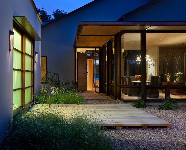 Modern Deck by Furman + Keil Architects