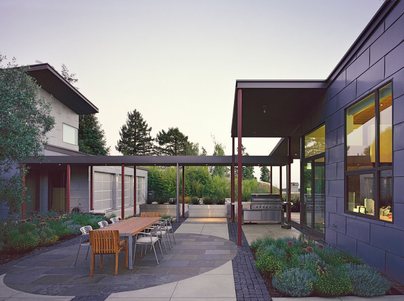 Contemporary Exterior by WA design