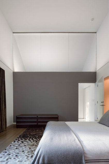 Contemporary Bedroom by Fougeron Architecture FAIA