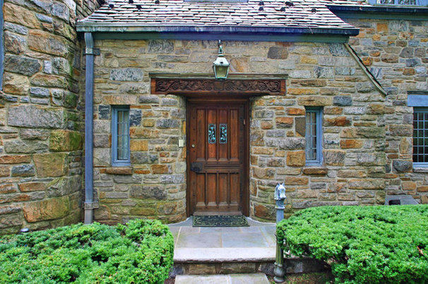 Rustic Entry by Ruth Richards, Allied ASID