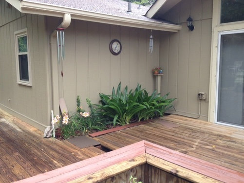 Need deck paint color that will look natural on large deck