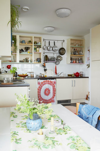 Eclectic Kitchen by Joanna Thornhill Interiors