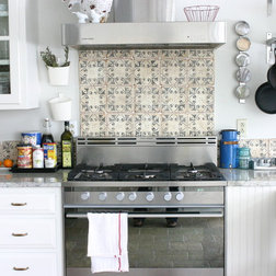 Kitchen Designs With Tile Backsplash