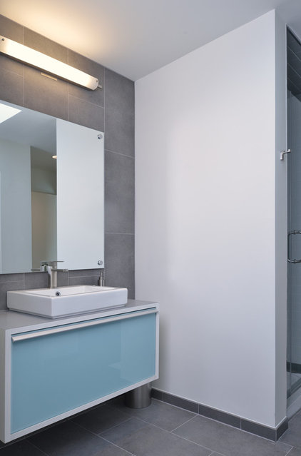 modern bathroom by RD Architecture, LLC