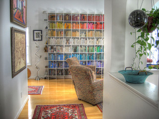 Οργανωση βιβλιοθηκης με βαση το χρωμα των βιβλιων