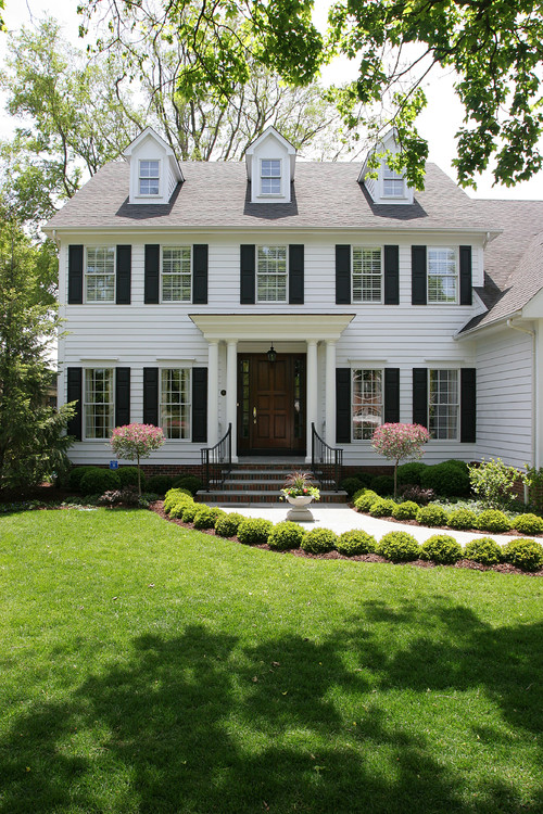 White Colonial House traditional exterior