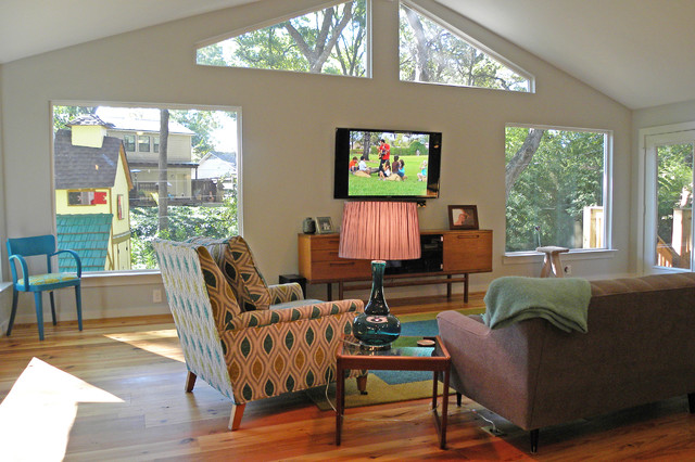 contemporary living room by Sarah Greenman