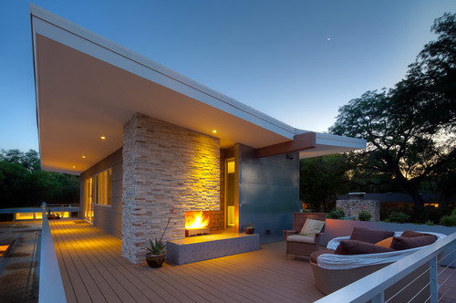 Modern Outdoor Patio Fireplaces