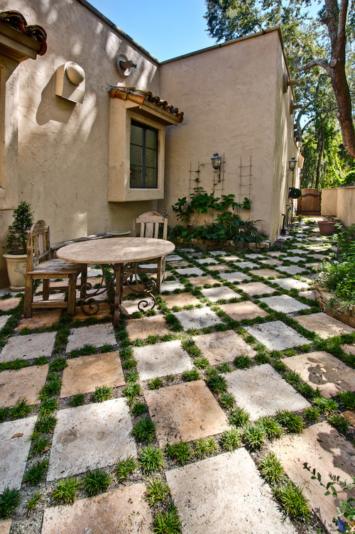 Desert Gold Pavers traditional exterior