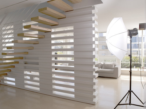 Amitzi Architects modern staircase