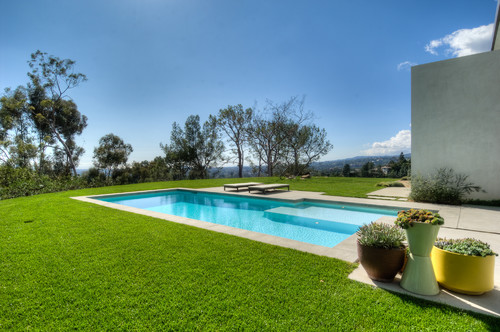 Lookout Residence modern pool