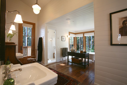 traditional bathroom by Bosworth Hoedemaker